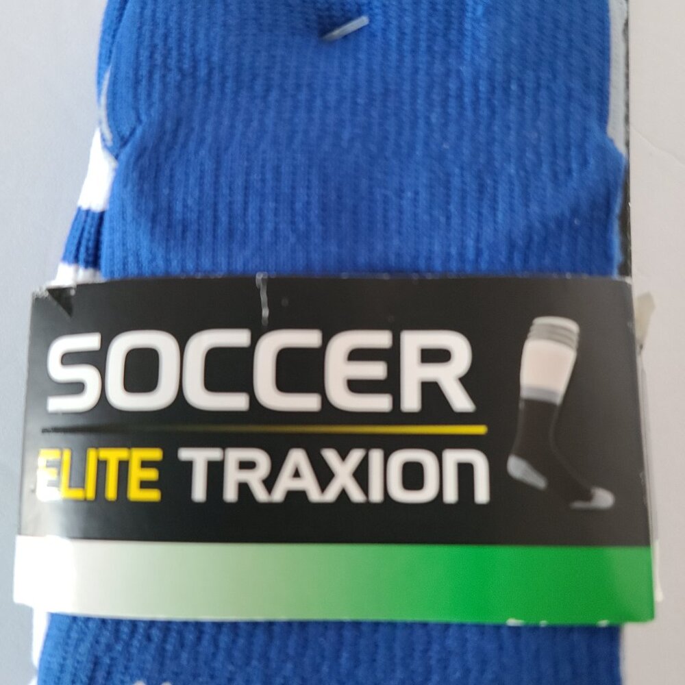 ADIDAS CLIMACOOL SOCCER ELITE TRAXION SIZE MEDIUM FOR YOUTH 4Y-6 - Picture 2 of 5